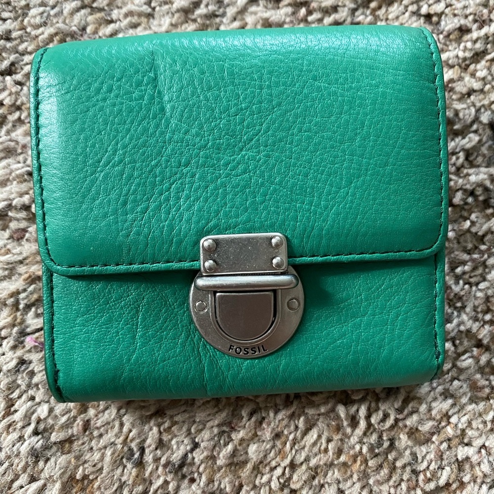 Fossil wallet